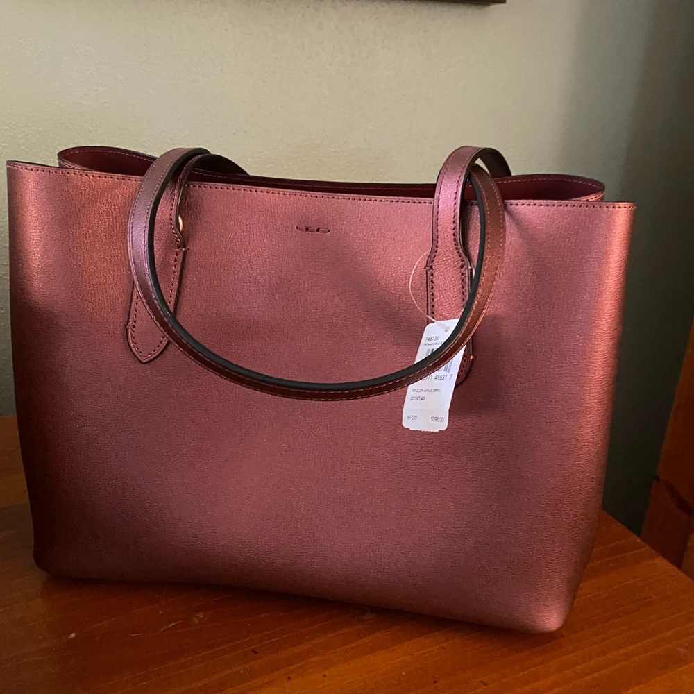 Genuine Coach Leather Handbag - Picture 2 of 5
